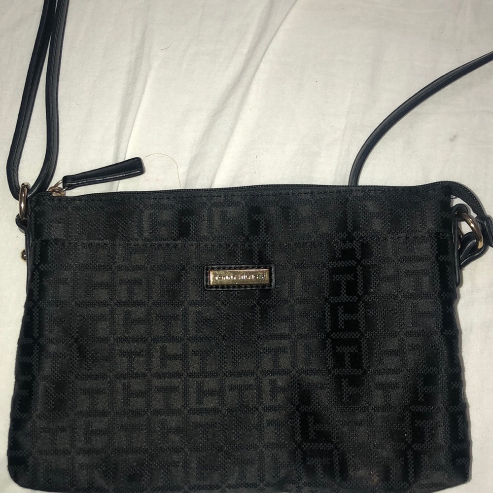 Tommy Hilfiger bag